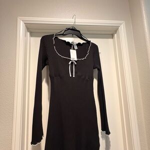 H&M Black Ribbed Long-Sleeve Dress with White Contrast Trim
